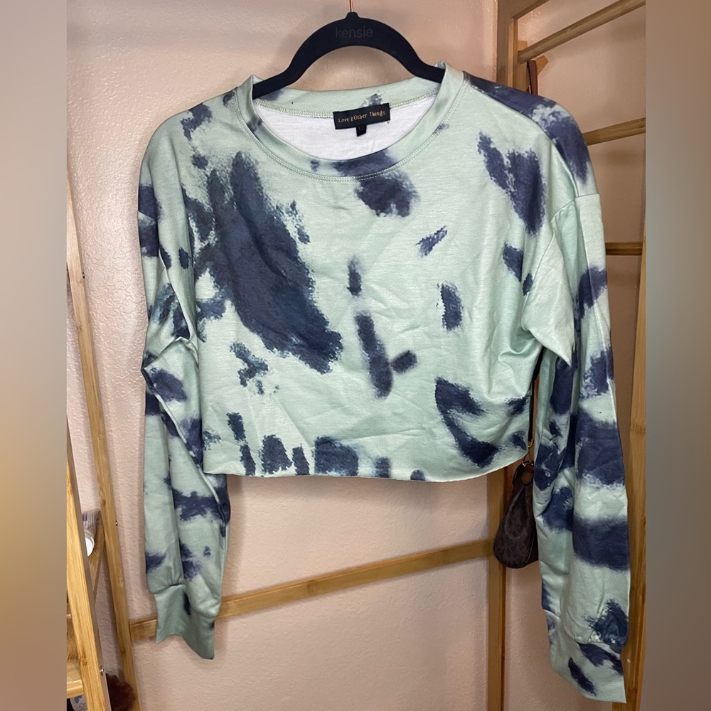 Tie dye crop sweatshirt